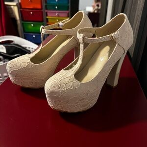Cute heels